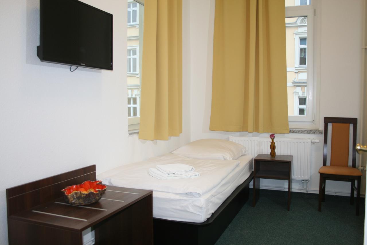Hotel Polonia - Frankfurt/Oder Frankfurt an der Oder Eksteriør billede